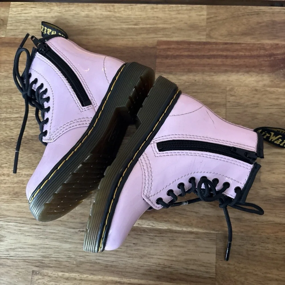 Dr. Martens 1460 Toddler Boots Pink Patent Leather Size 7 US Side Zip NO INSOLES